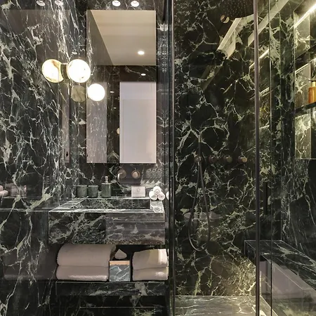 Thelander - Serviced In Saint Germain Des Prés Parigi